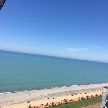 House On The Beach Batumi Exterior foto